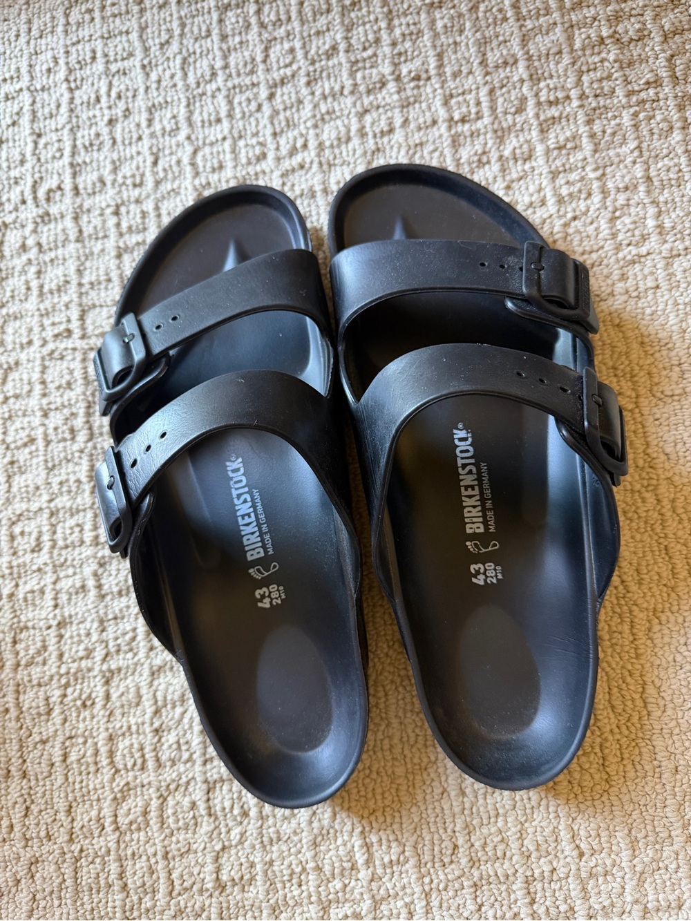 Birkenstock Arizona Essentials Sandals Size 10